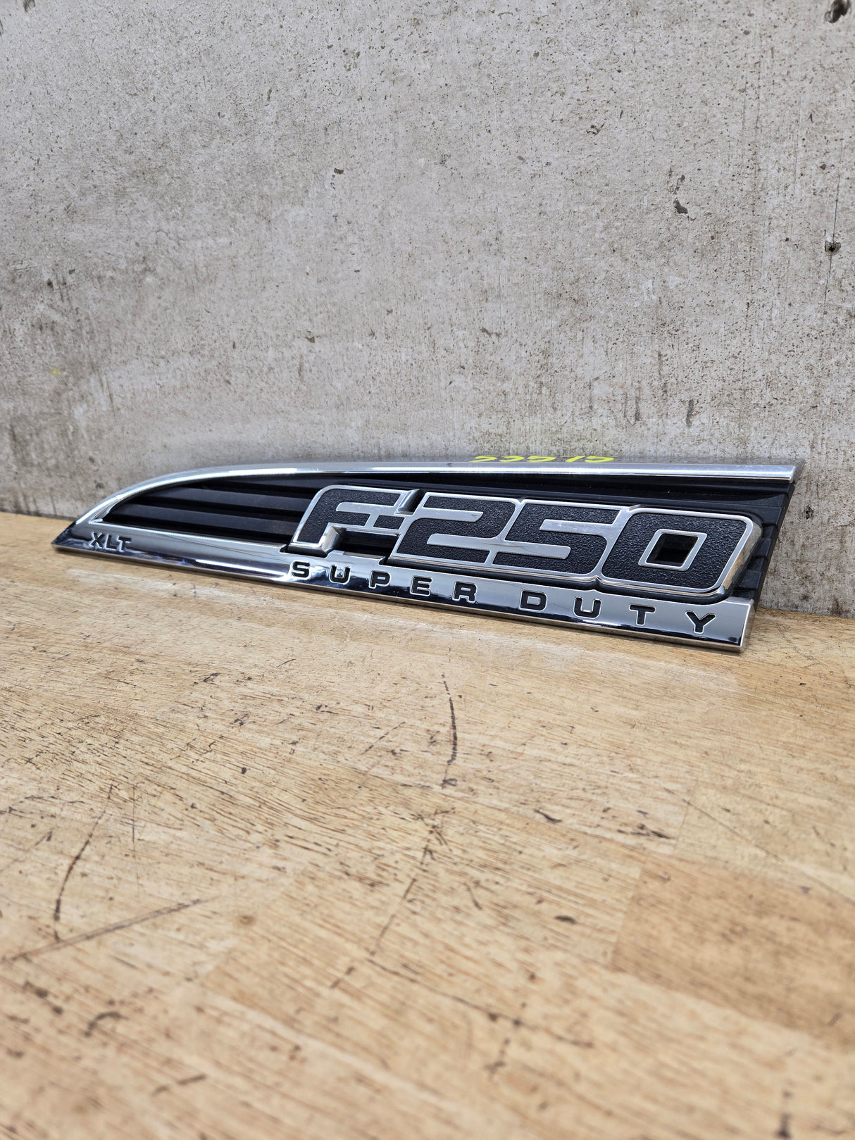 2011-2016 Ford Super Duty F250 Fender Badge Emblem Driver side LH