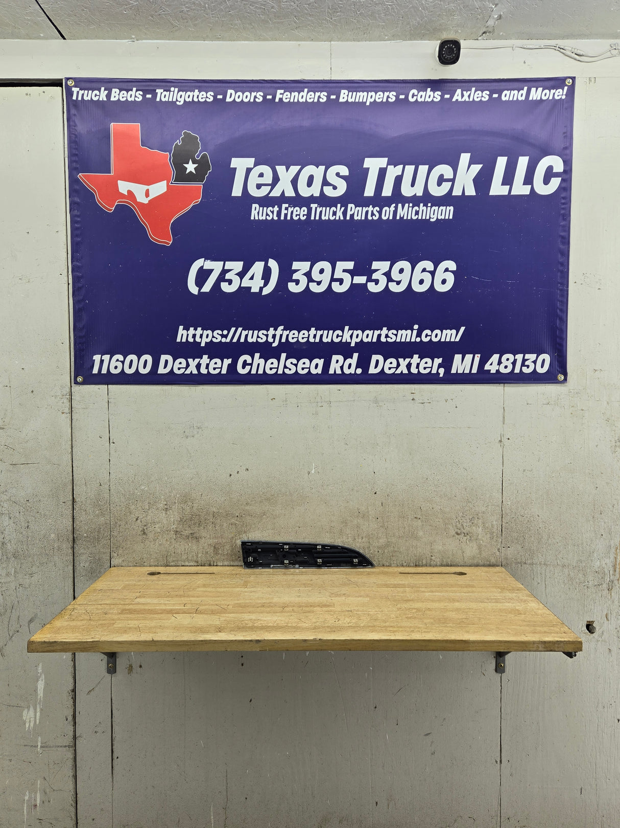 2011-2016 Ford Super Duty F250 Fender Badge Emblem Driver side LH