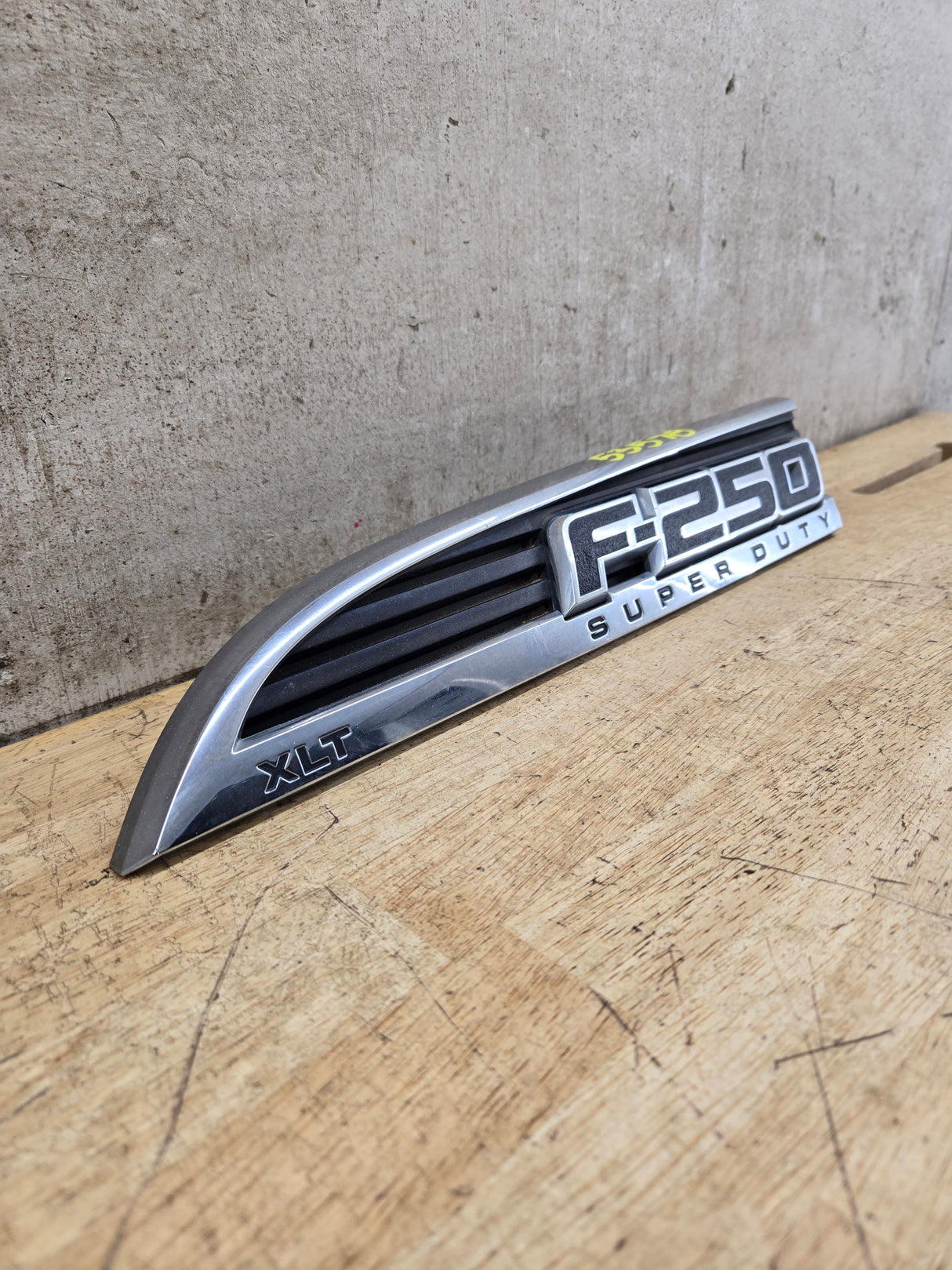 2011-2016 Ford Super Duty F250 Fender Badge Emblem Driver side LH