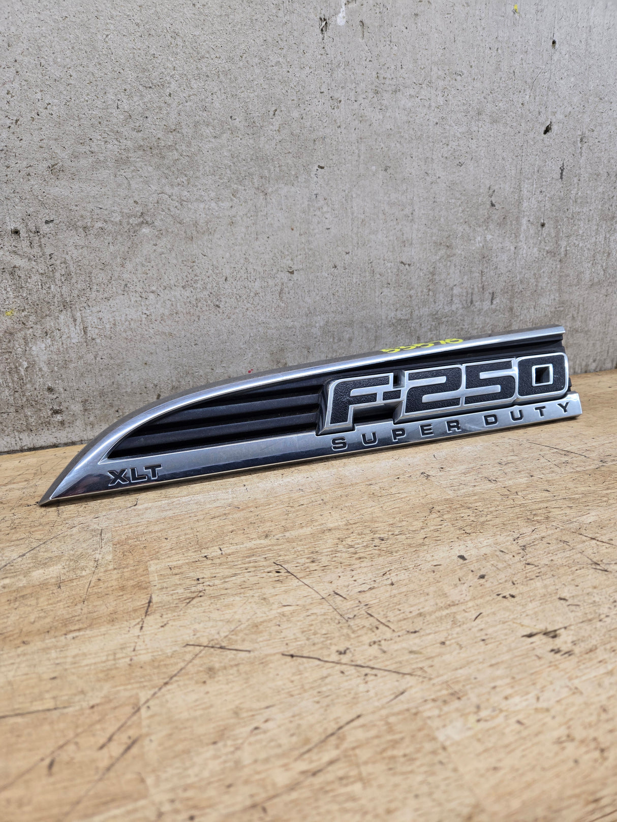2011-2016 Ford Super Duty F250 Fender Badge Emblem Driver side LH