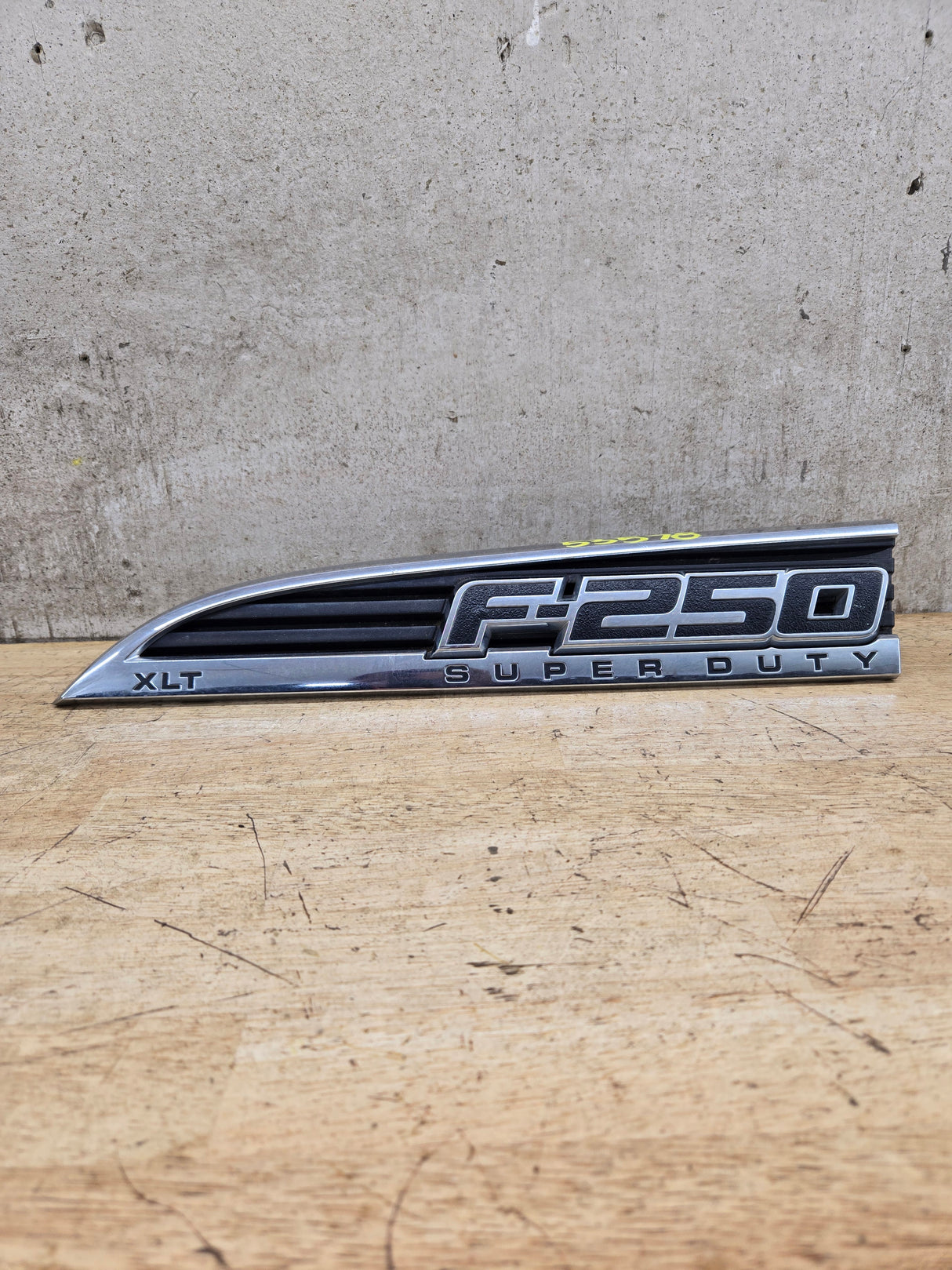 2011-2016 Ford Super Duty F250 Fender Badge Emblem Driver side LH
