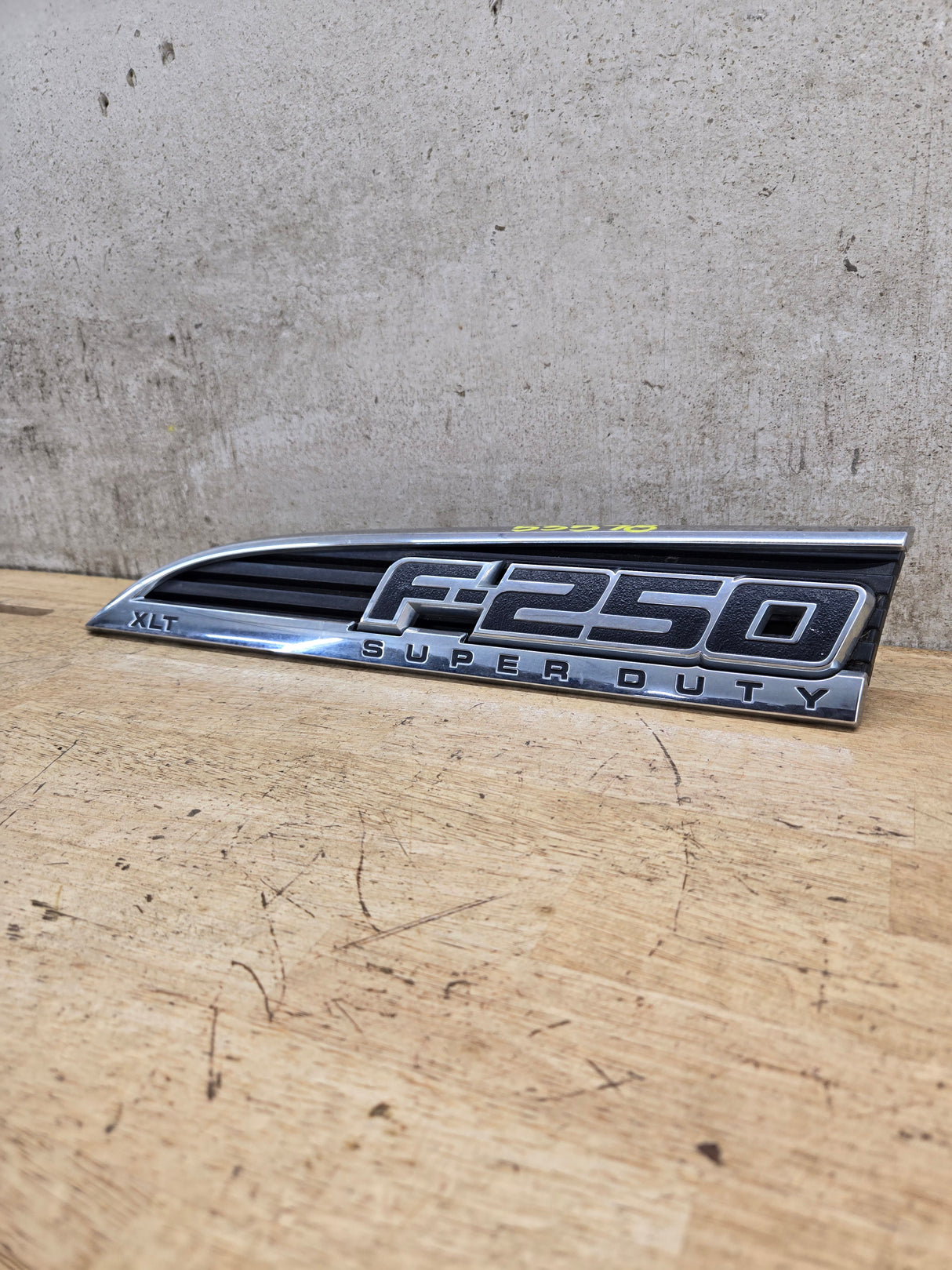 2011-2016 Ford Super Duty F250 Fender Badge Emblem Driver side LH