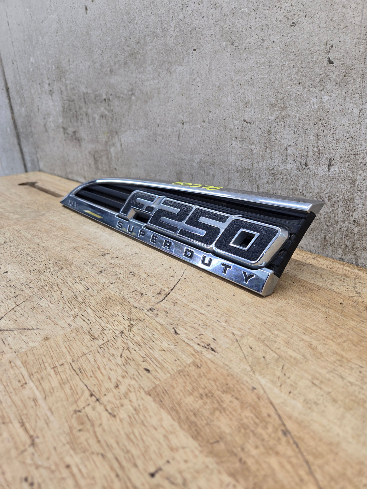 2011-2016 Ford Super Duty F250 Fender Badge Emblem Driver side LH