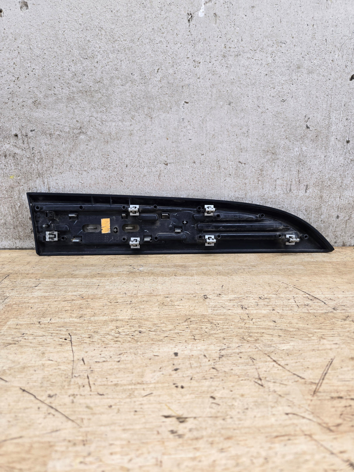 2011-2016 Ford Super Duty F250 Fender Badge Emblem Driver side LH