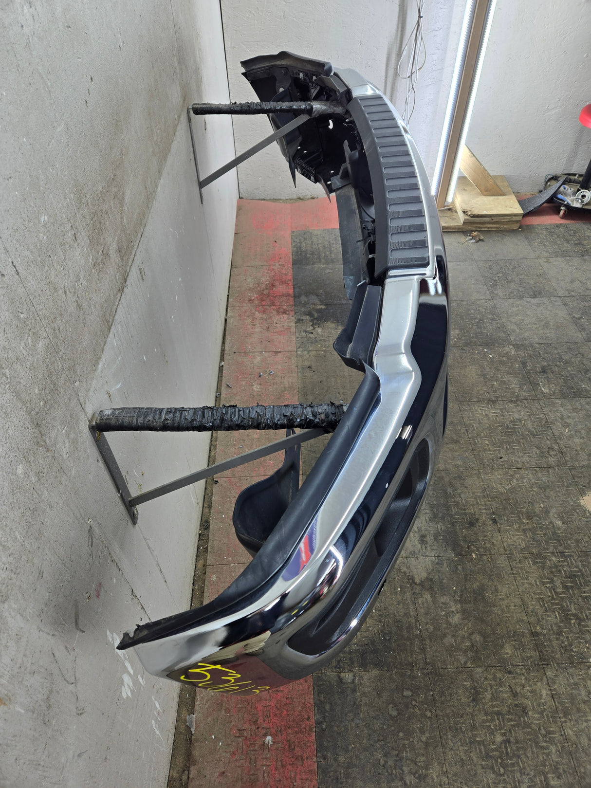 2023-2025 Ford Super Duty F250 F350 Front Bumper With Park Aid Sensor Holes