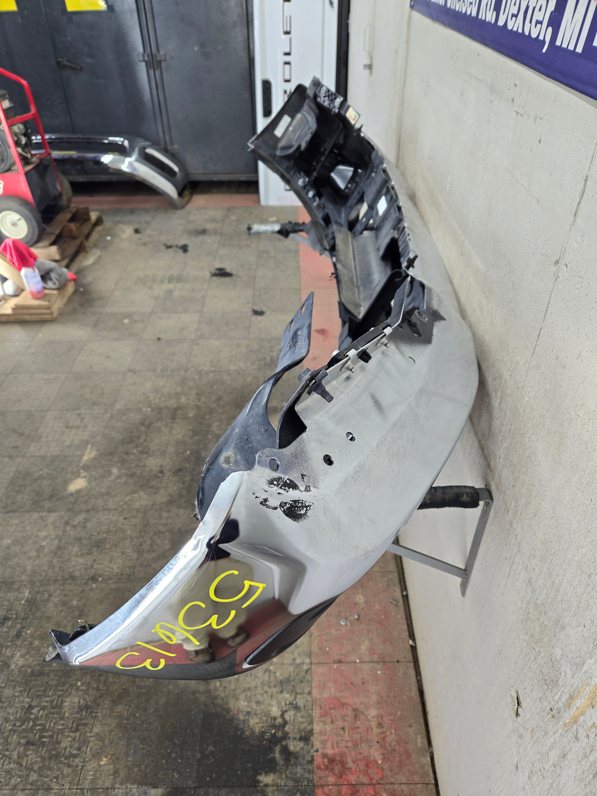 2023-2025 Ford Super Duty F250 F350 Front Bumper With Park Aid Sensor Holes