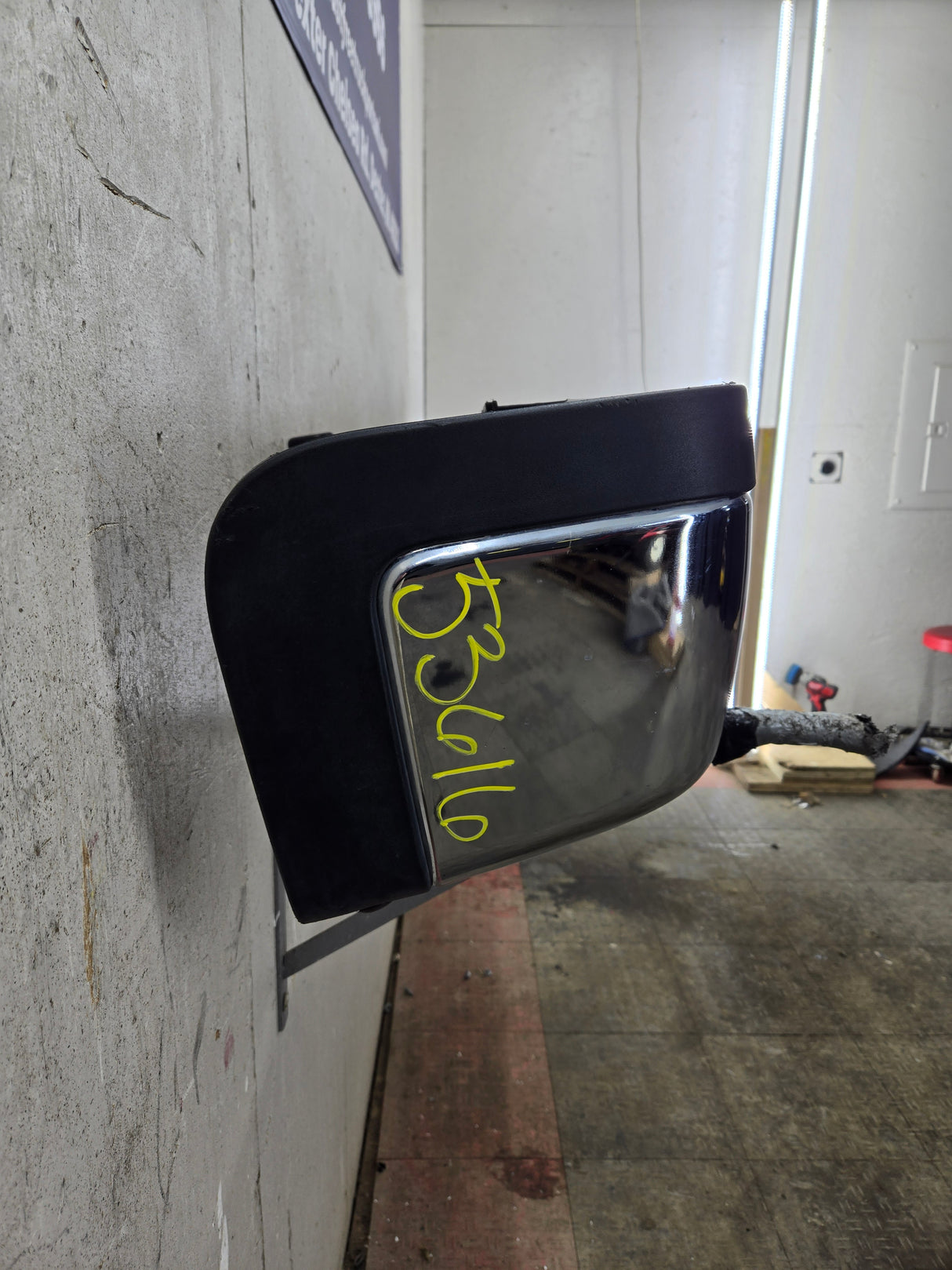 2011-2014 Chevrolet Silverado / GMC Sierra 2500 3500 HD Rear Bumper