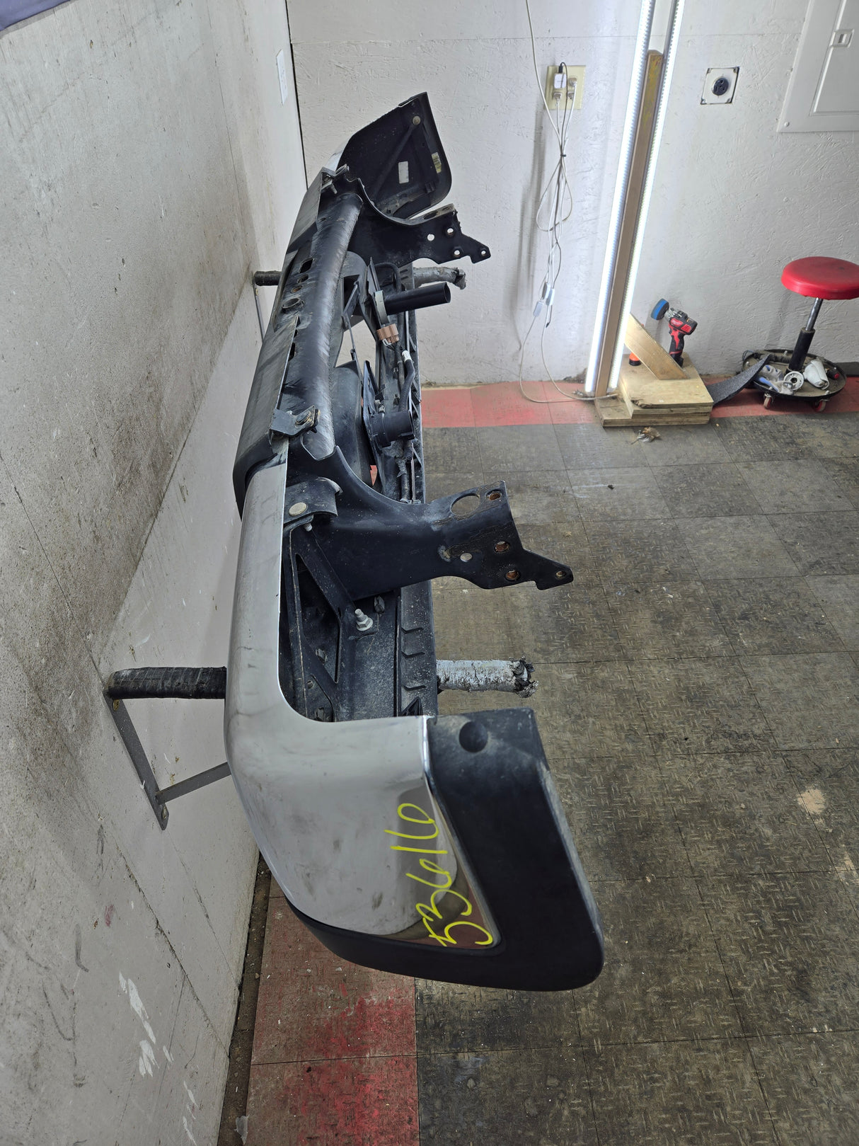 2011-2014 Chevrolet Silverado / GMC Sierra 2500 3500 HD Rear Bumper