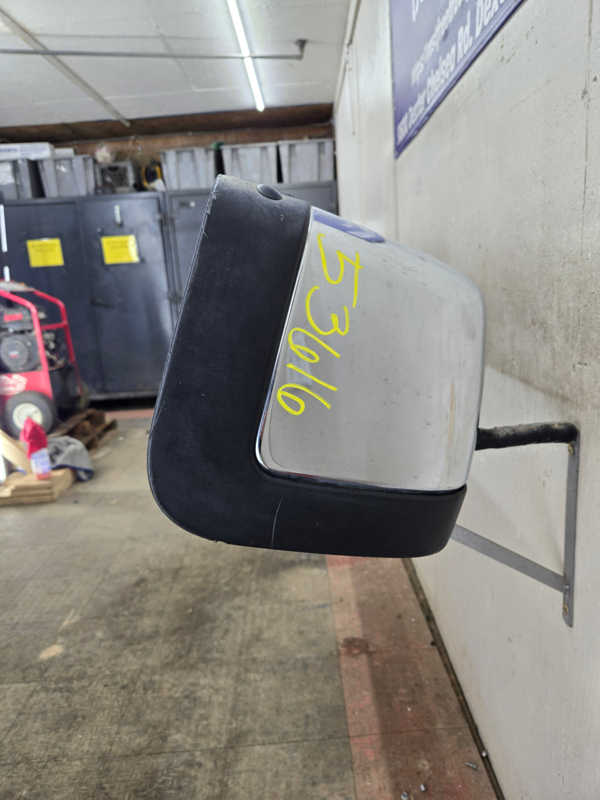 2011-2014 Chevrolet Silverado / GMC Sierra 2500 3500 HD Rear Bumper