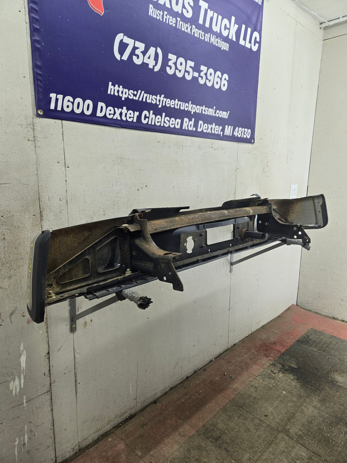 2011-2014 Chevrolet Silverado / GMC Sierra 1500 Rear Bumper