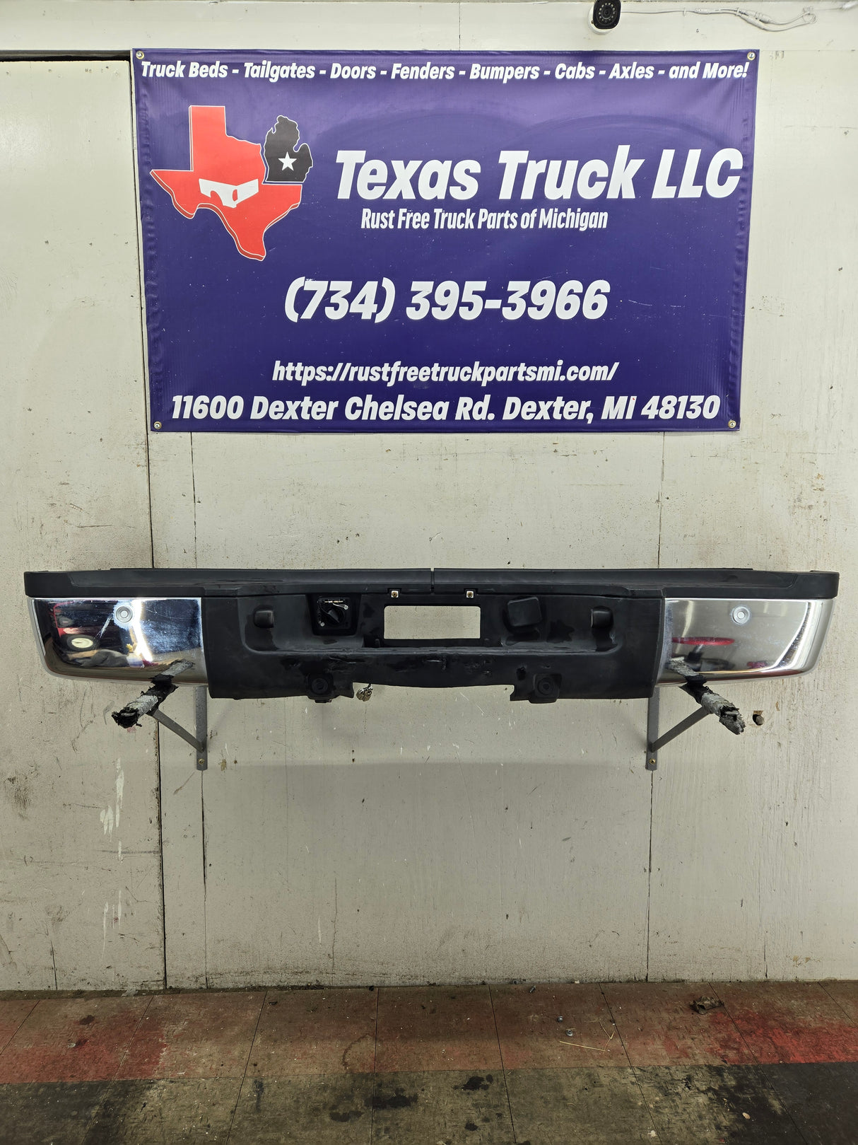 2011-2014 Chevrolet Silverado / GMC Sierra 2500 3500 HD Rear Bumper