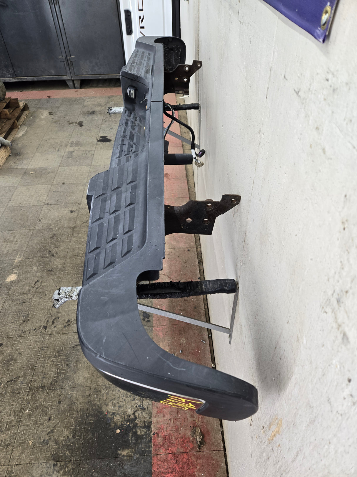 2011-2014 Chevrolet Silverado / GMC Sierra 2500 3500 HD Rear Bumper