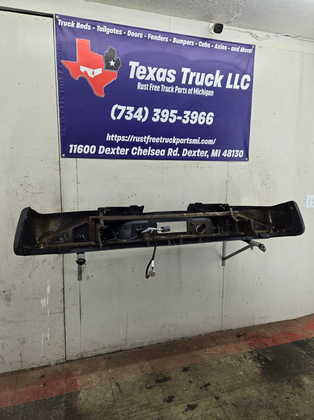 2011-2014 Chevrolet Silverado / GMC Sierra 2500 3500 HD Rear Bumper