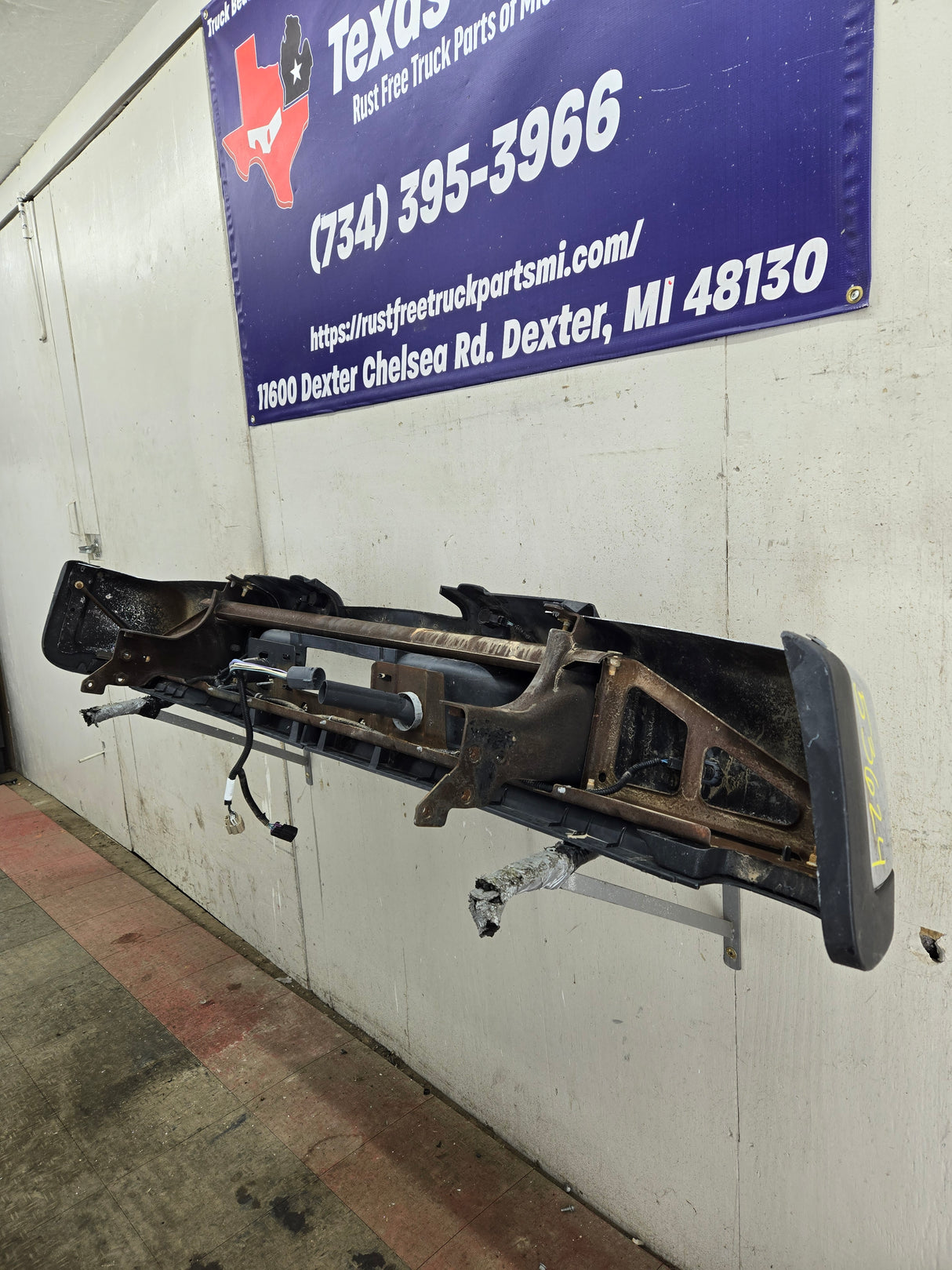 2011-2014 Chevrolet Silverado / GMC Sierra 2500 3500 HD Rear Bumper