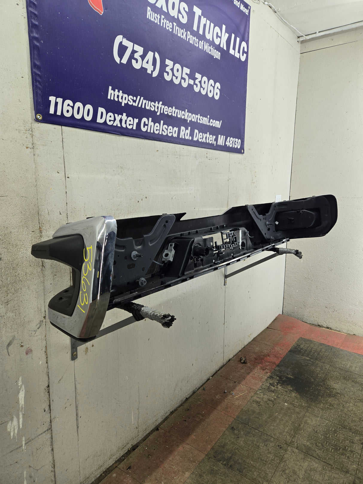 2019-2025 Chevrolet Silverado / GMC Sierra 2500 3500 HD Rear Bumper