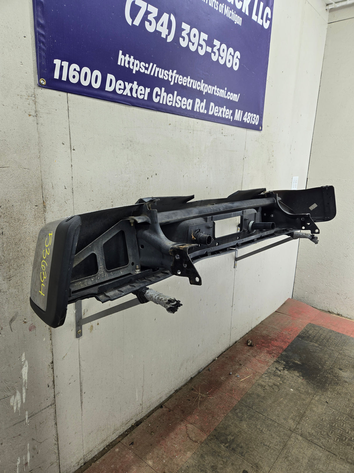 2011-2014 Chevrolet Silverado / GMC Sierra 1500 Rear Bumper