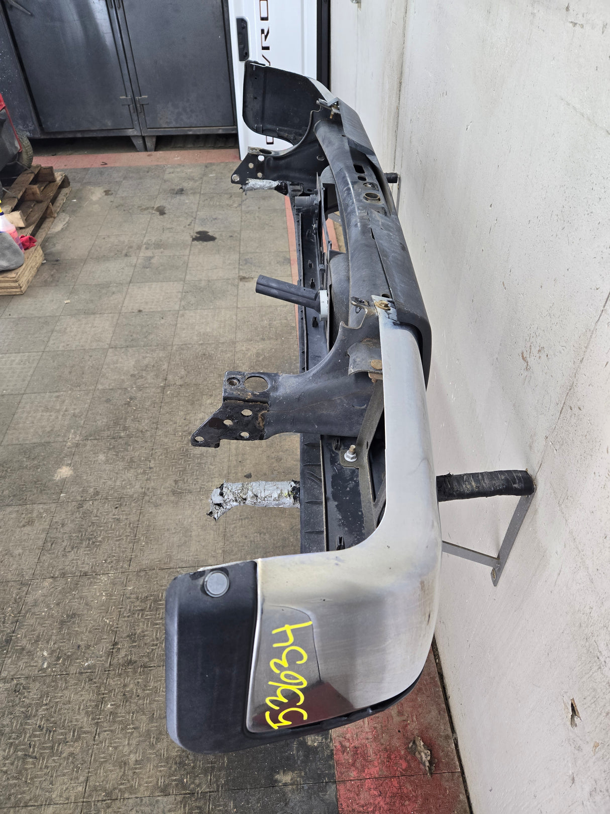 2011-2014 Chevrolet Silverado / GMC Sierra 1500 Rear Bumper