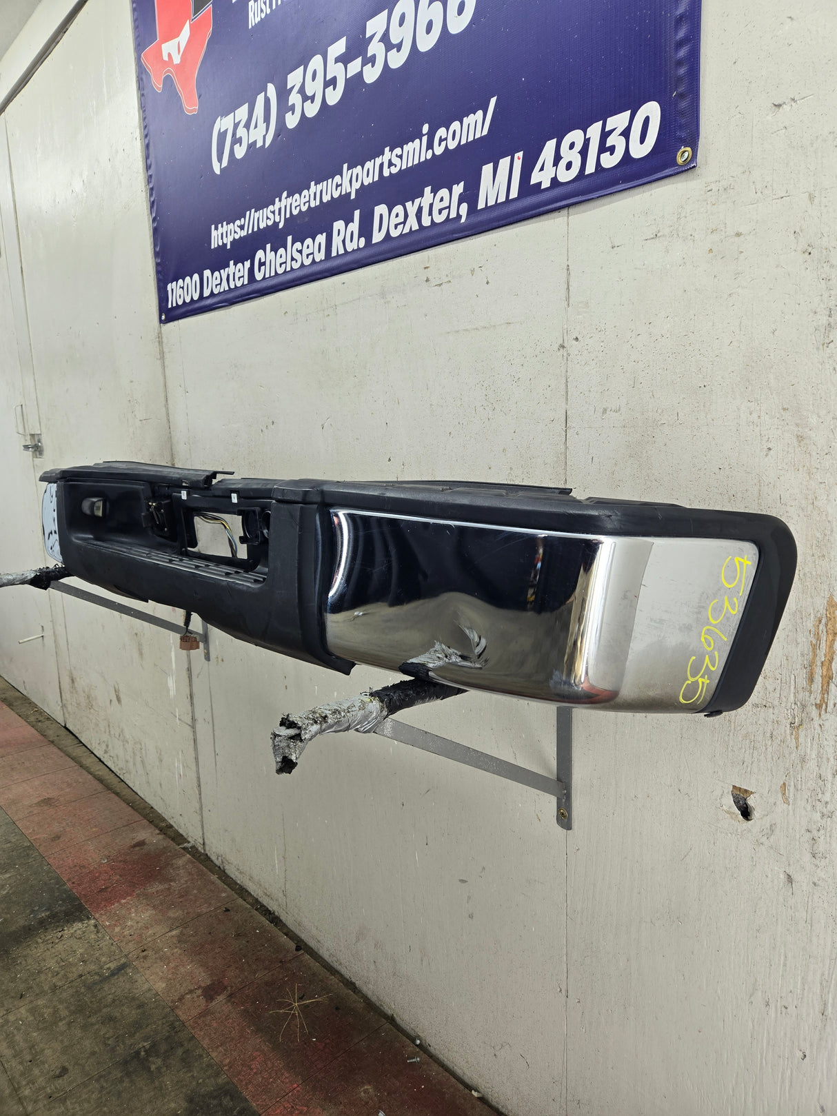 2011-2014 Chevrolet Silverado / GMC Sierra 1500 Rear Bumper