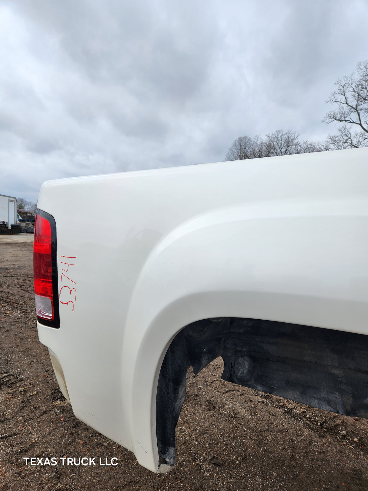 2007-2013 GMC Sierra 1500 5' 8" Short Truck Bed