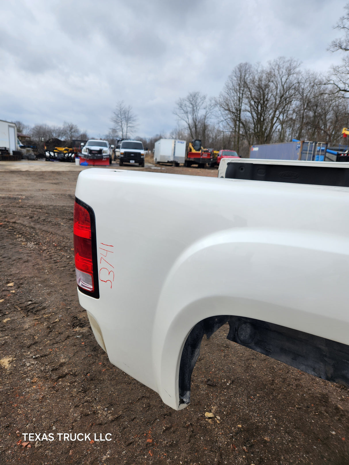 2007-2013 GMC Sierra 1500 5' 8" Short Truck Bed