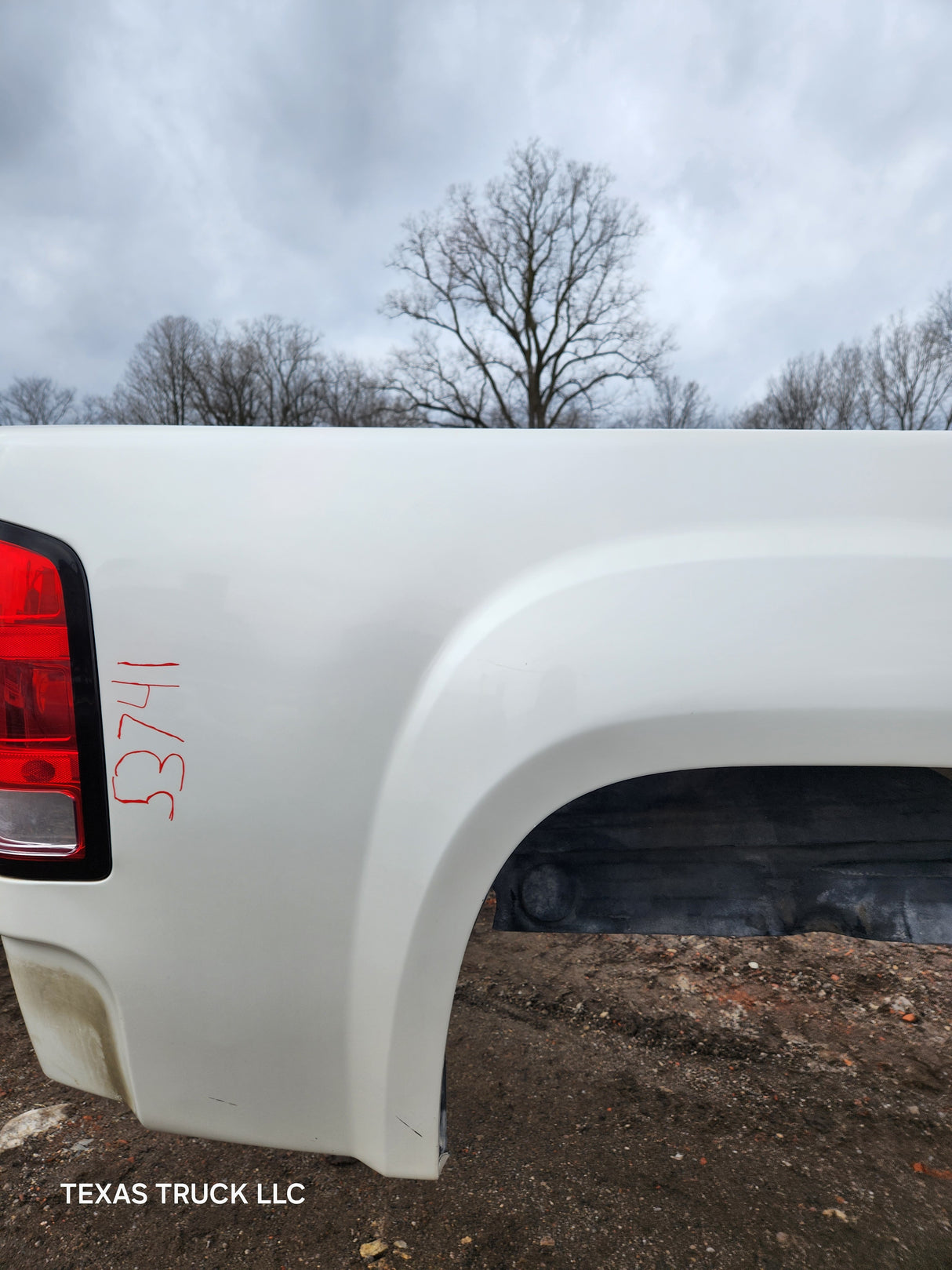 2007-2013 GMC Sierra 1500 5' 8" Short Truck Bed