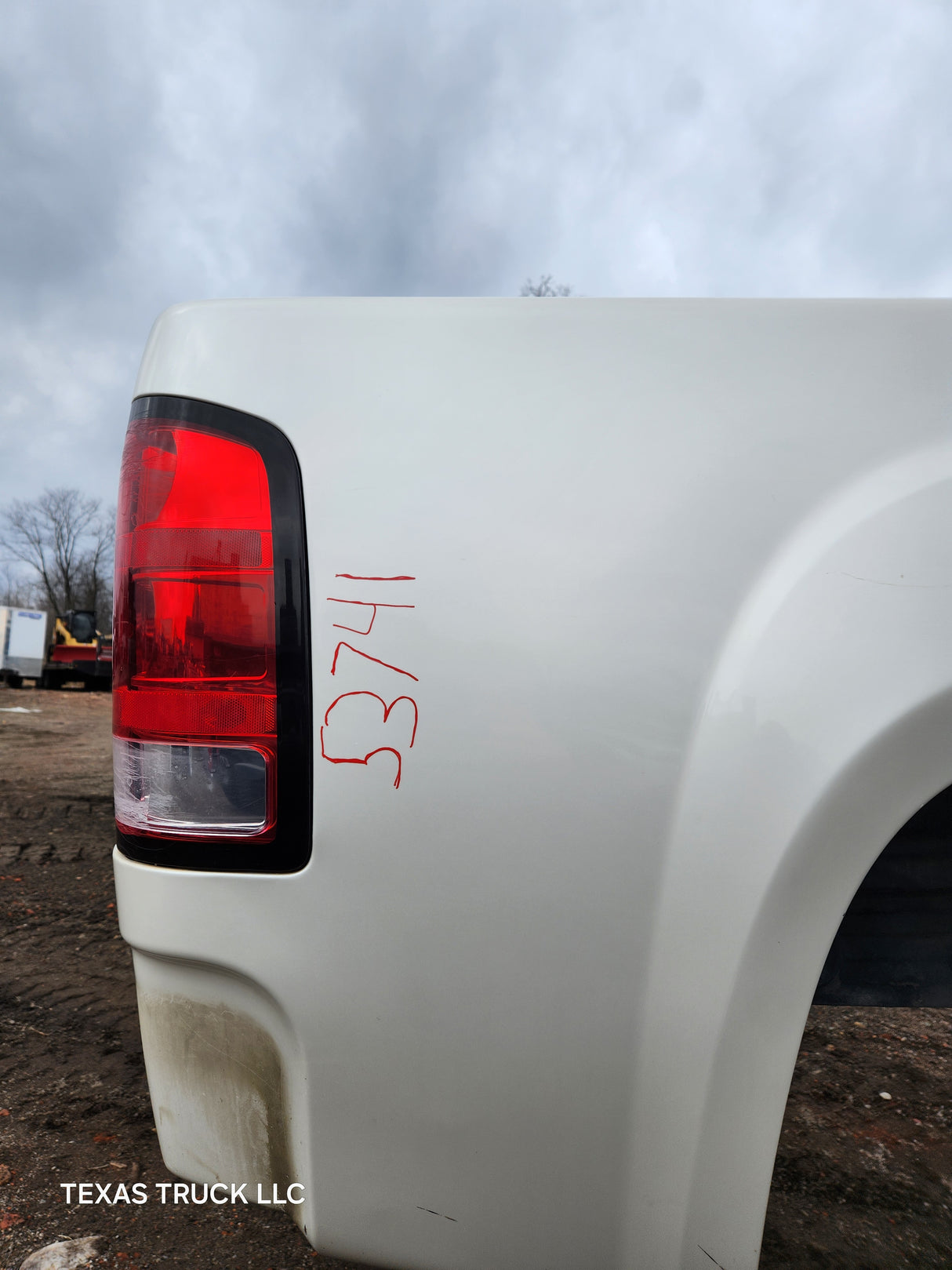 2007-2013 GMC Sierra 1500 5' 8" Short Truck Bed