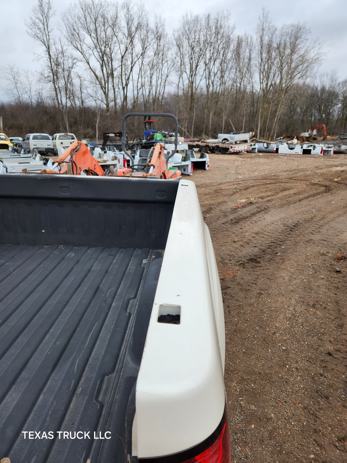 2007-2013 GMC Sierra 1500 5' 8" Short Truck Bed