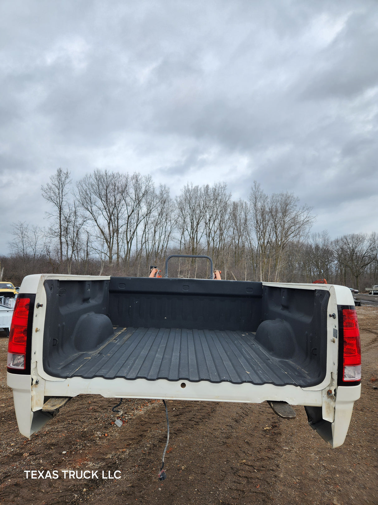 2007-2013 GMC Sierra 1500 5' 8" Short Truck Bed