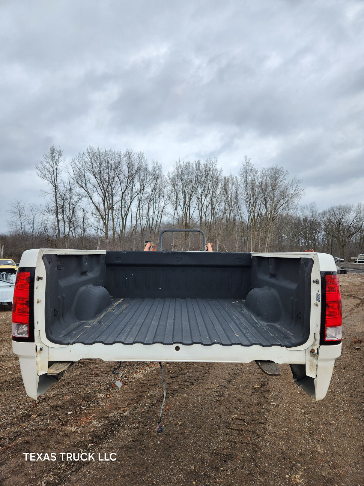 2007-2013 GMC Sierra 1500 5' 8" Short Truck Bed