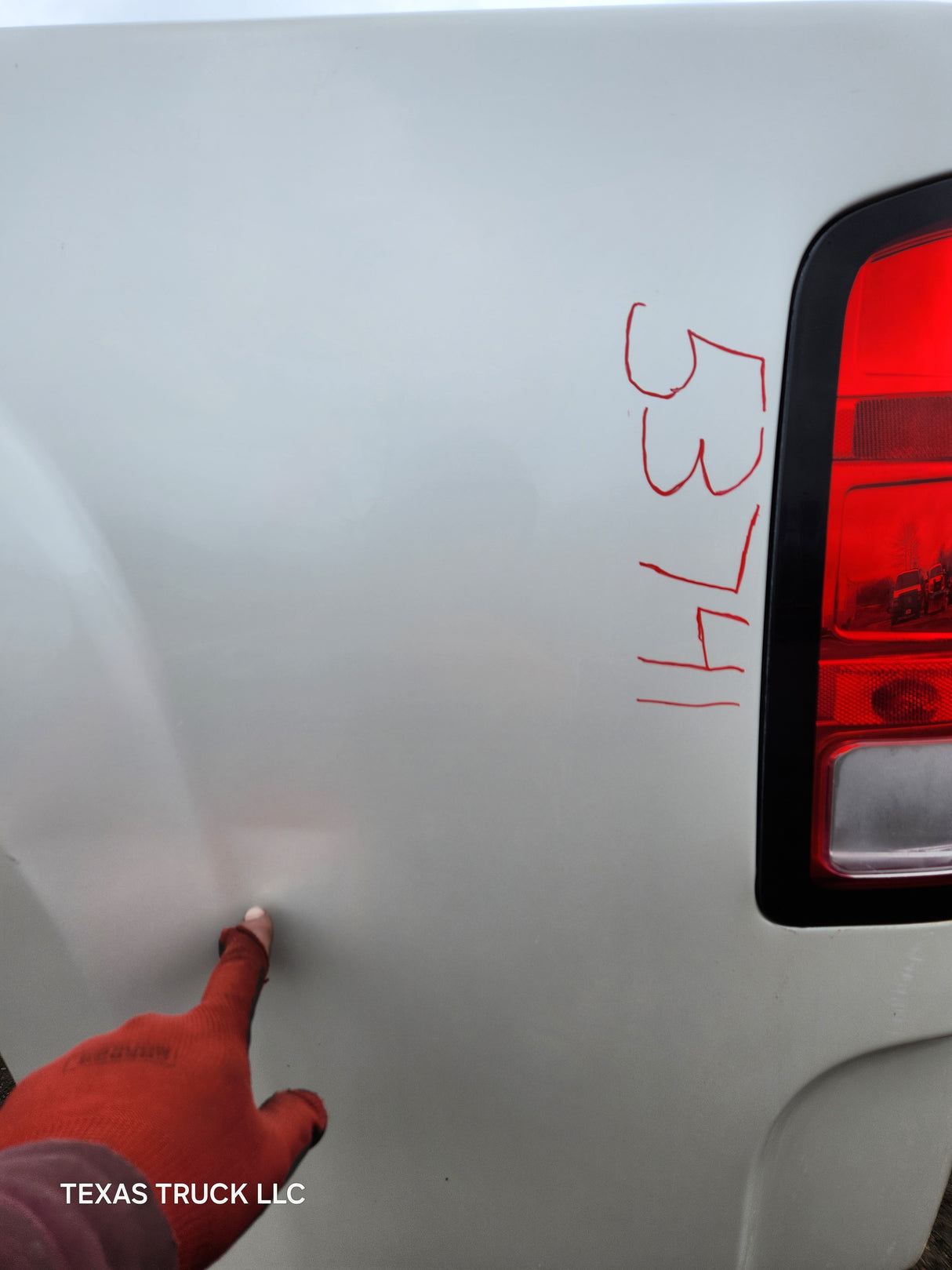 2007-2013 GMC Sierra 1500 5' 8" Short Truck Bed