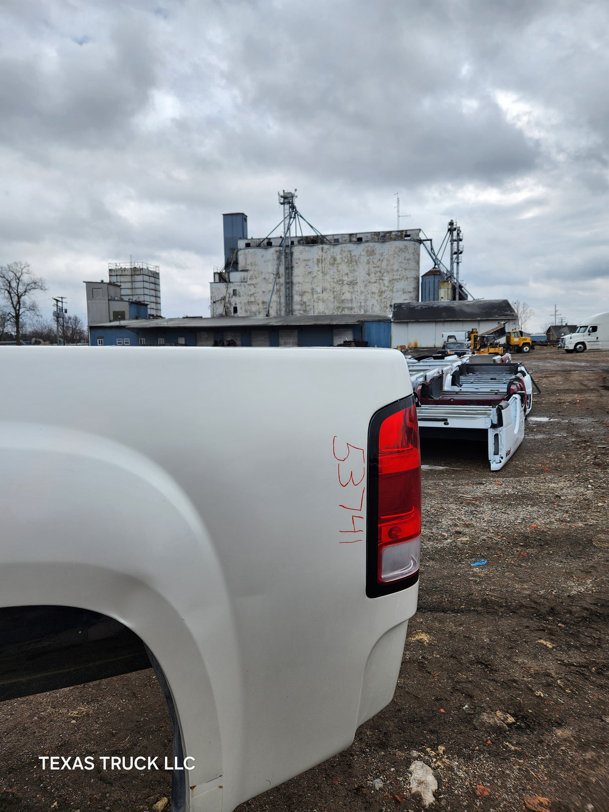 2007-2013 GMC Sierra 1500 5' 8" Short Truck Bed