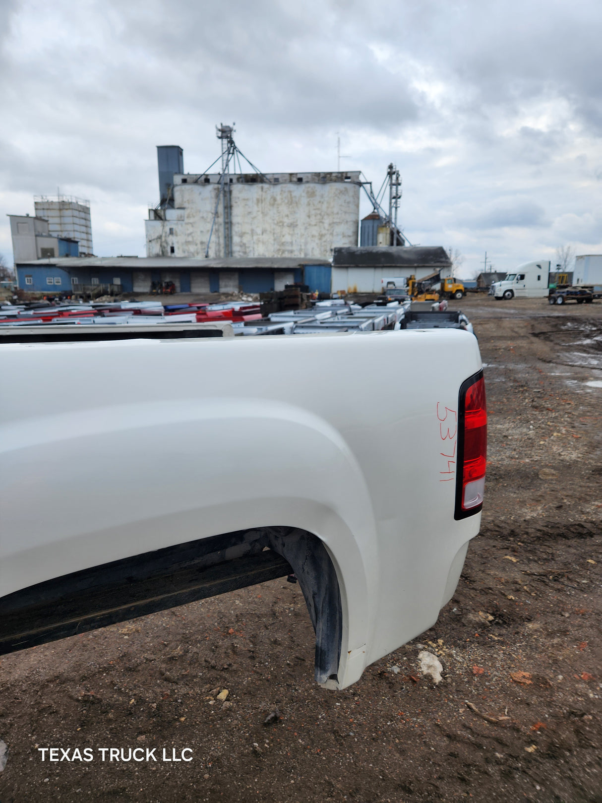2007-2013 GMC Sierra 1500 5' 8" Short Truck Bed