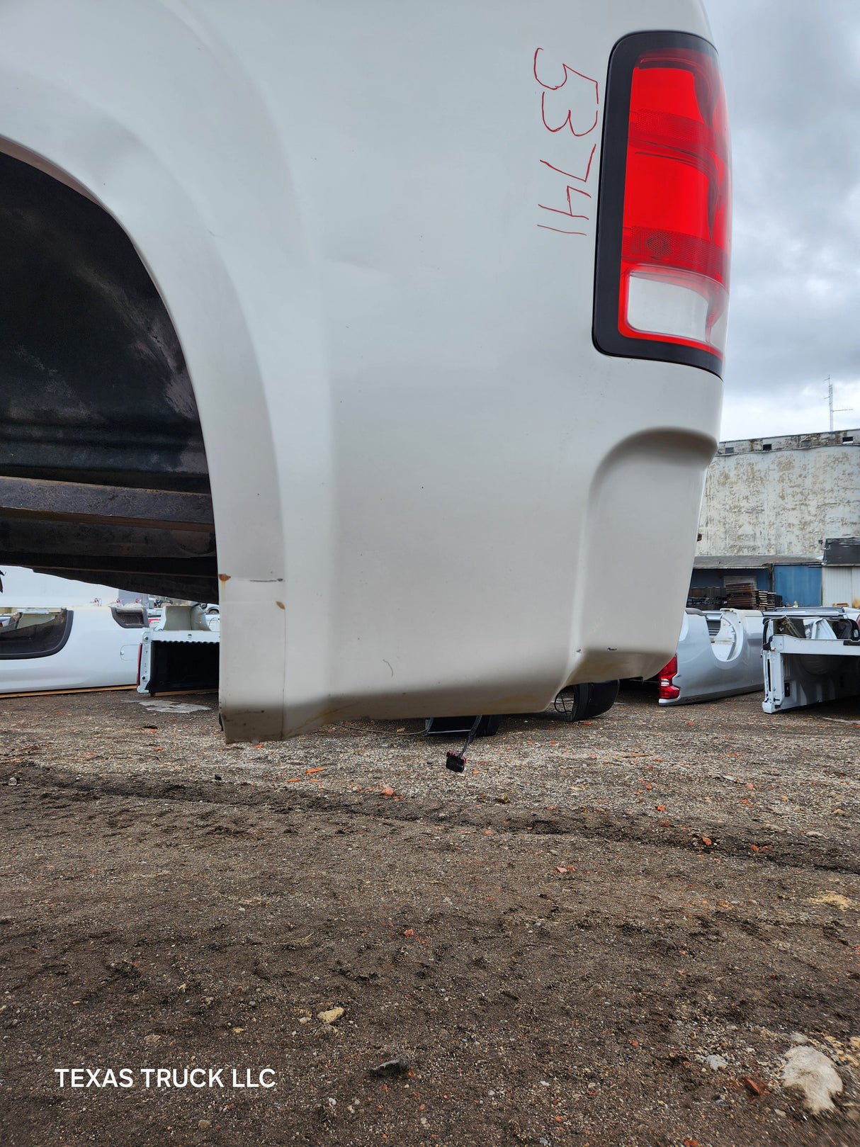 2007-2013 GMC Sierra 1500 5' 8" Short Truck Bed