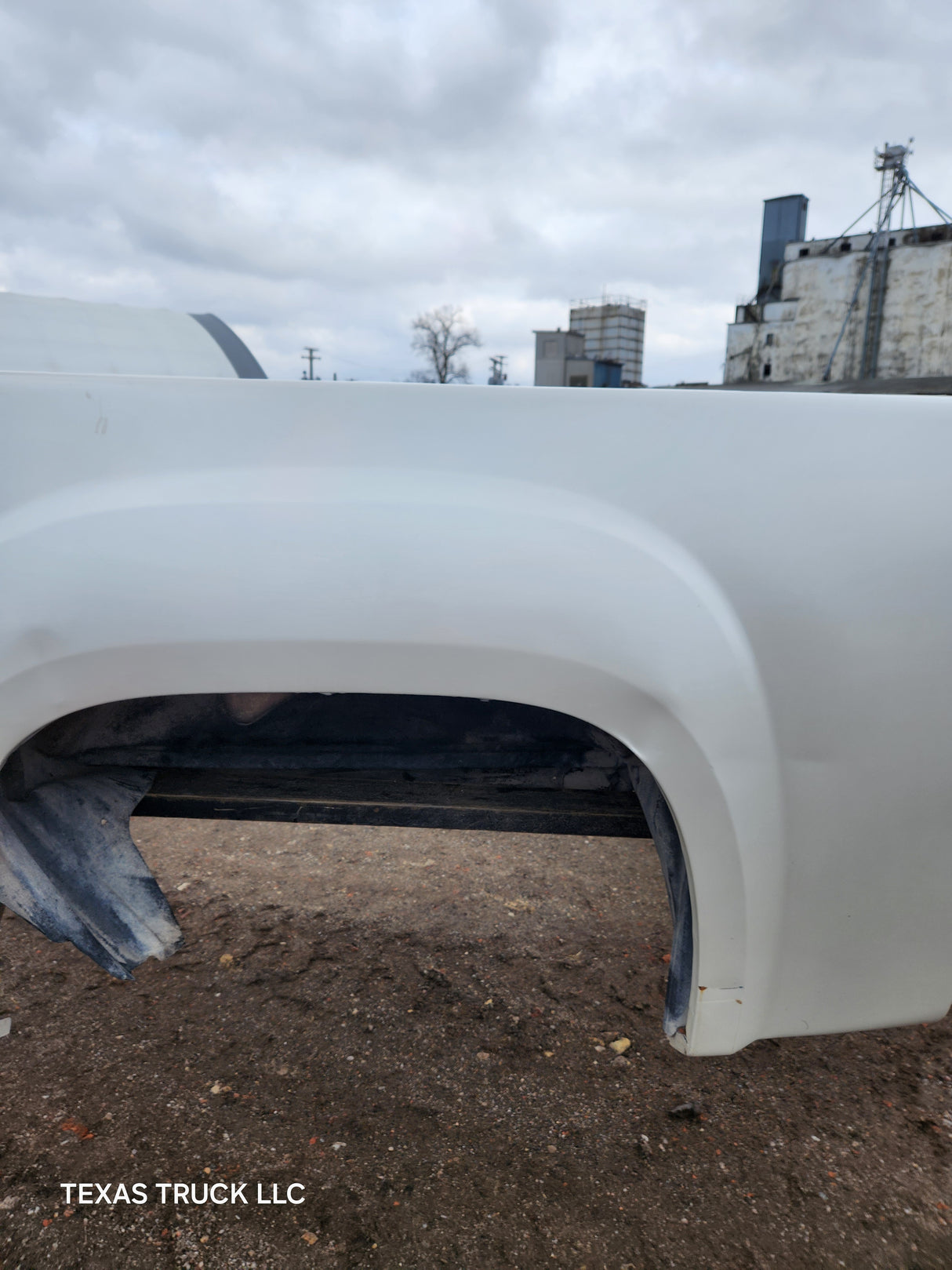 2007-2013 GMC Sierra 1500 5' 8" Short Truck Bed