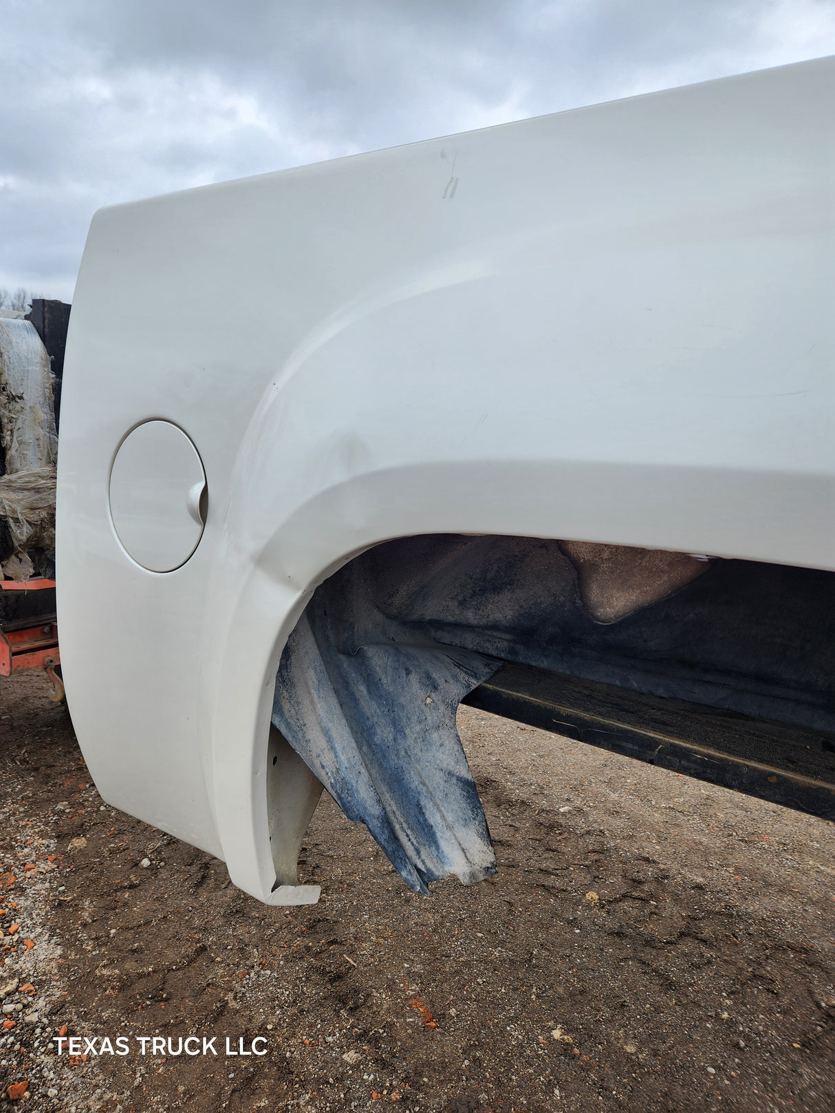 2007-2013 GMC Sierra 1500 5' 8" Short Truck Bed