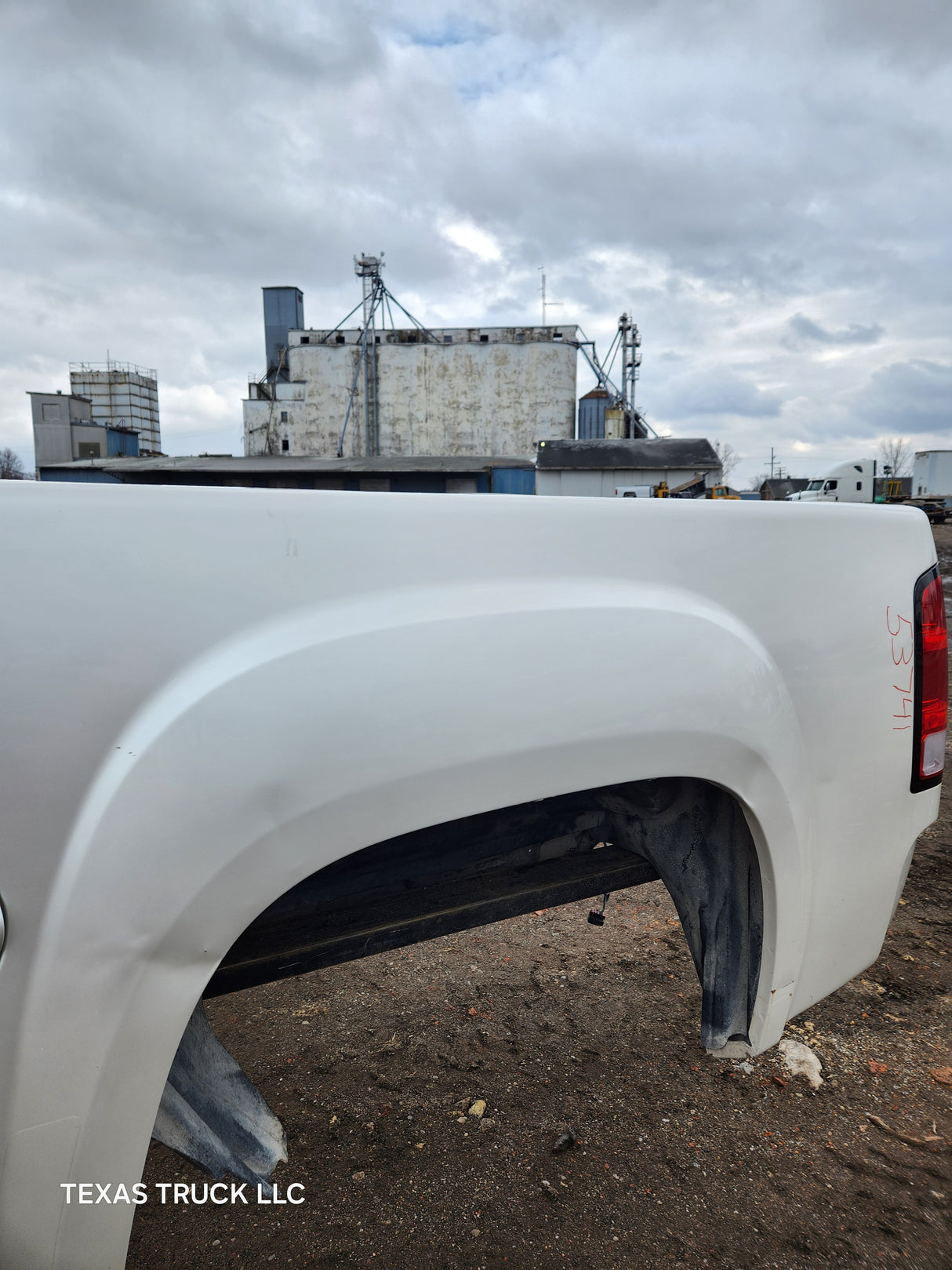 2007-2013 GMC Sierra 1500 5' 8" Short Truck Bed