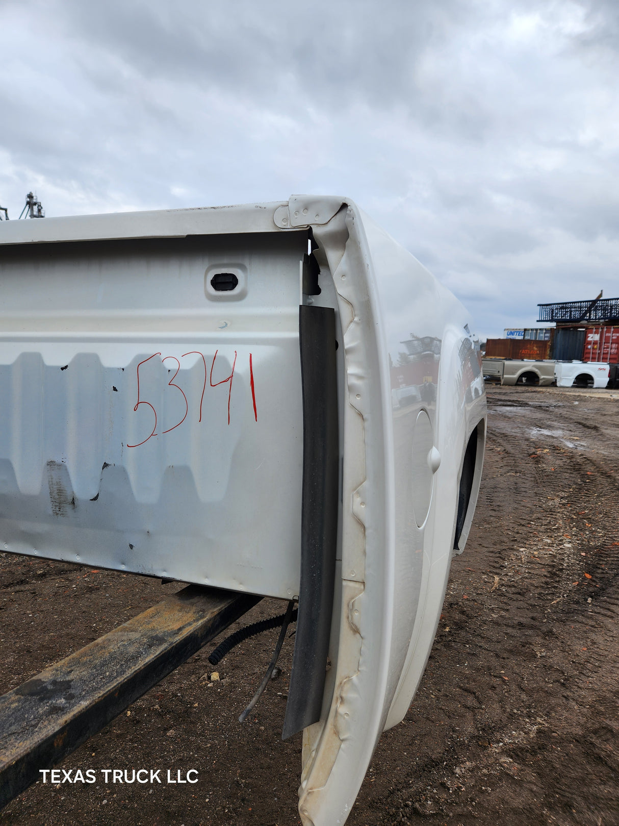 2007-2013 GMC Sierra 1500 5' 8" Short Truck Bed
