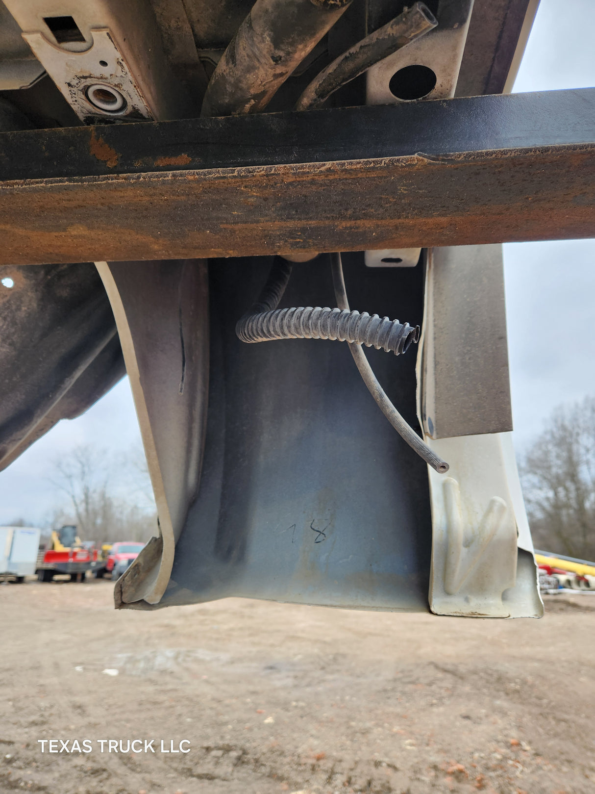 2007-2013 GMC Sierra 1500 5' 8" Short Truck Bed