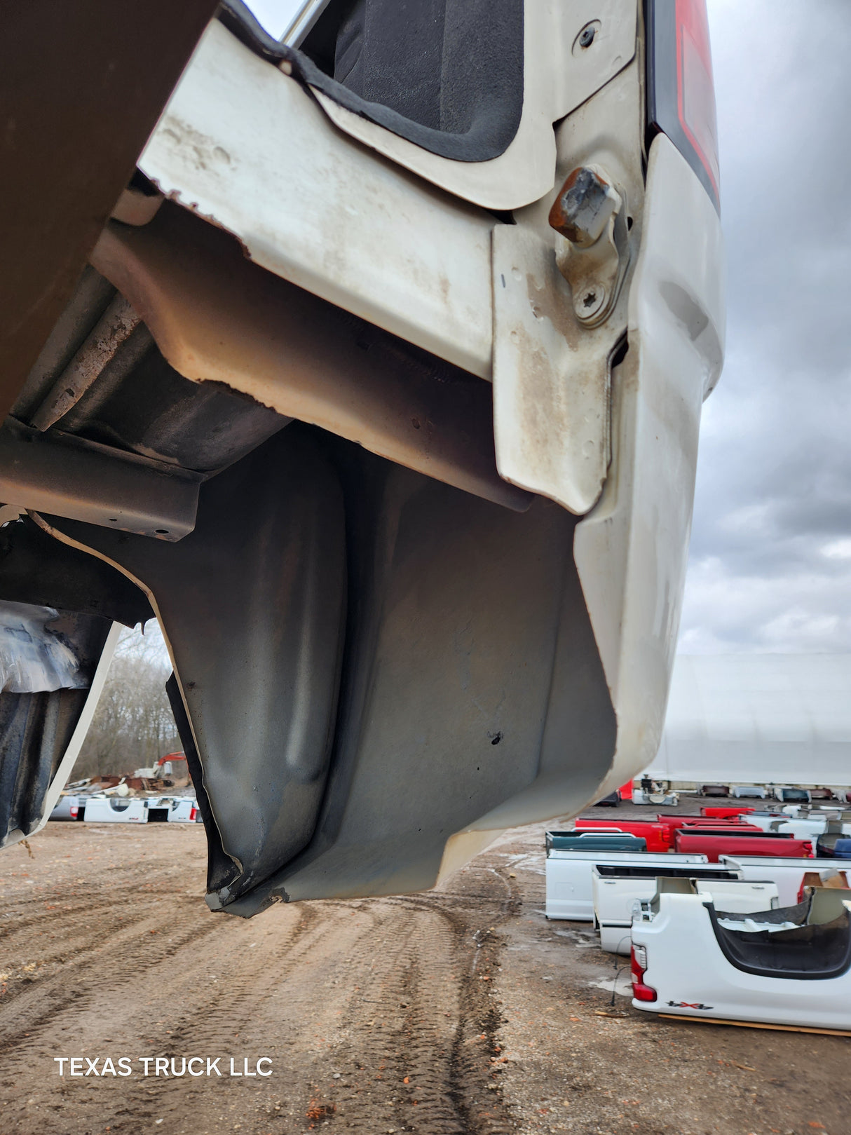 2007-2013 GMC Sierra 1500 5' 8" Short Truck Bed