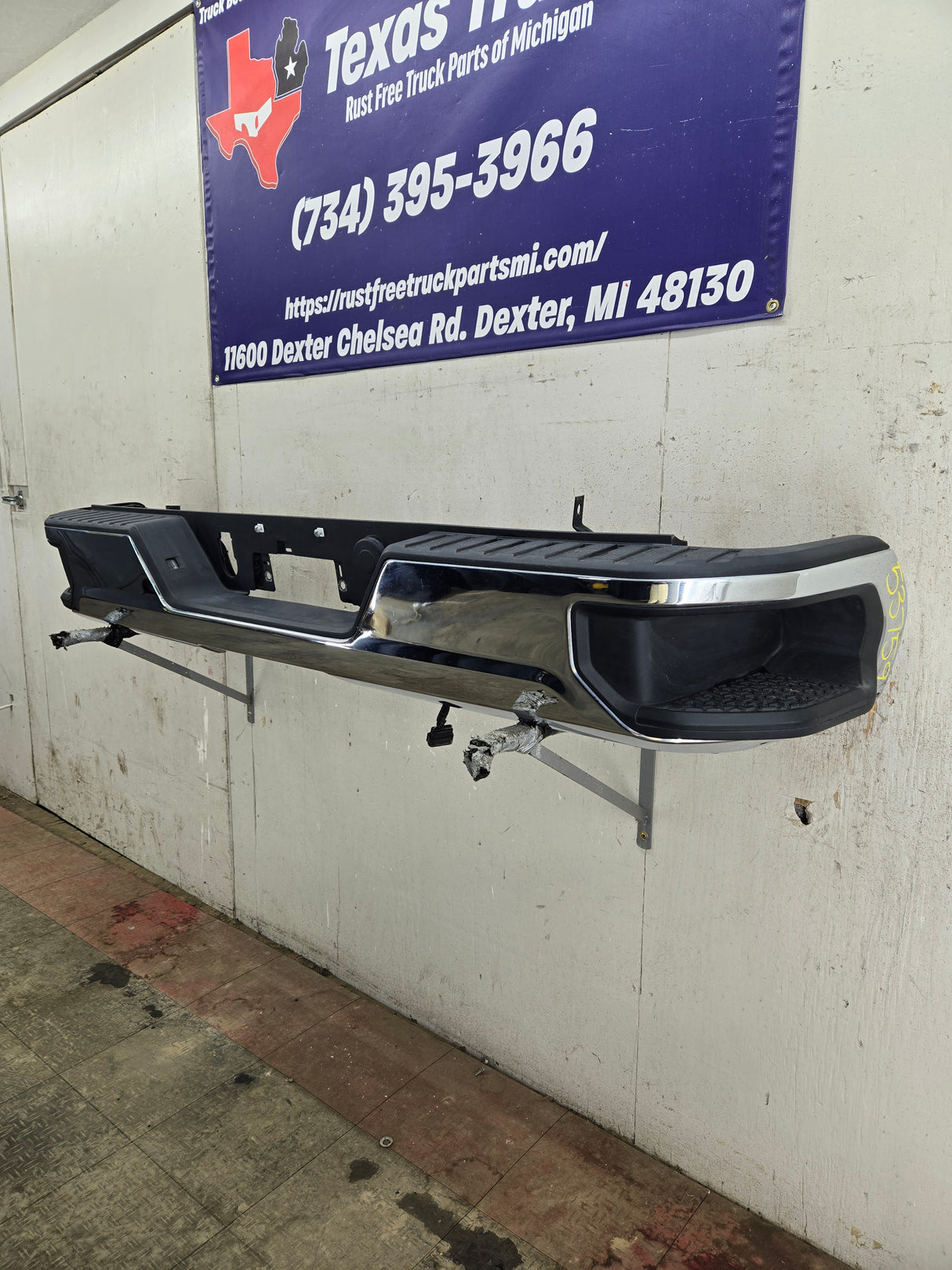 2019-2025 Chevrolet Silverado / GMC Sierra 2500 3500 HD Rear Bumper