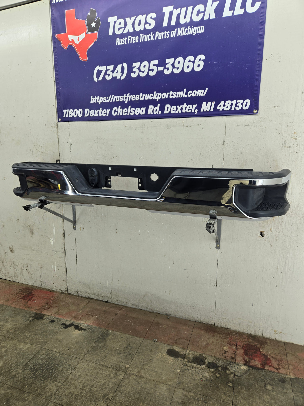 2019-2025 Chevrolet Silverado / GMC Sierra 2500 3500 HD Rear Bumper