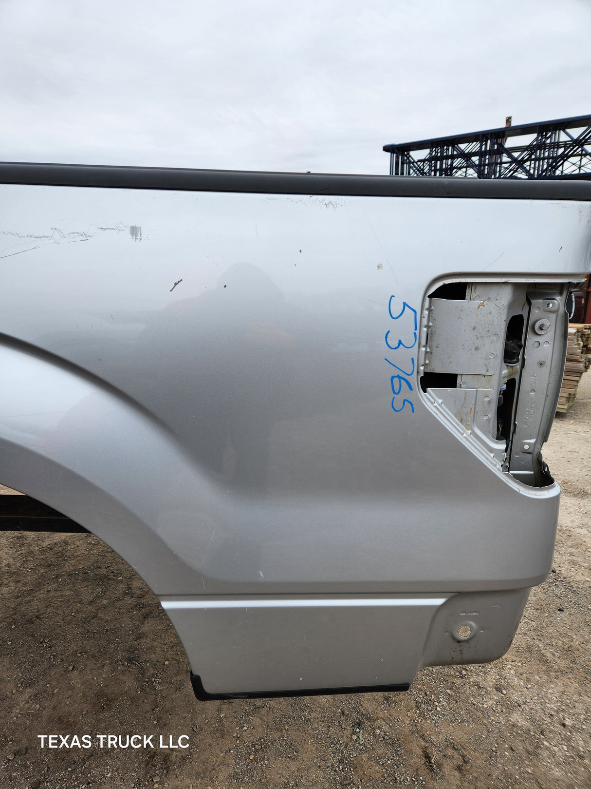 2009-2014 Ford F150 8' Long Truck Bed