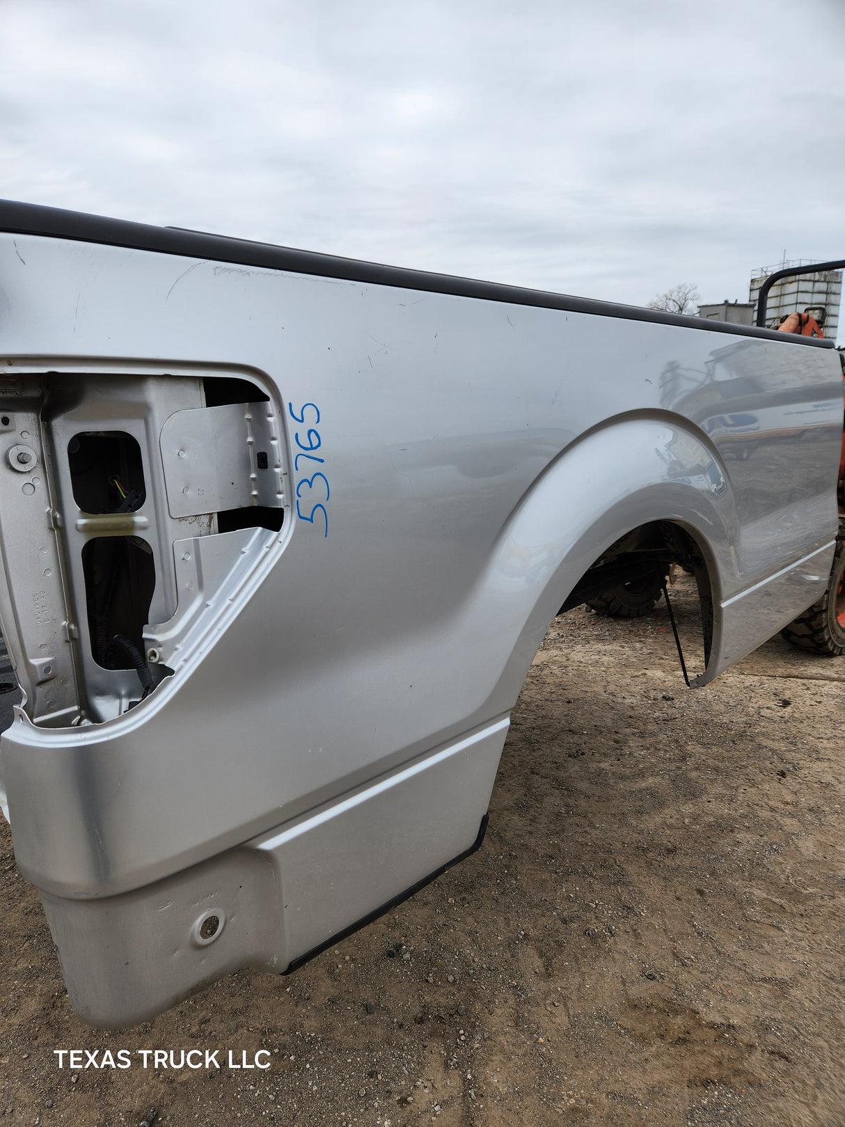 2009-2014 Ford F150 8' Long Truck Bed