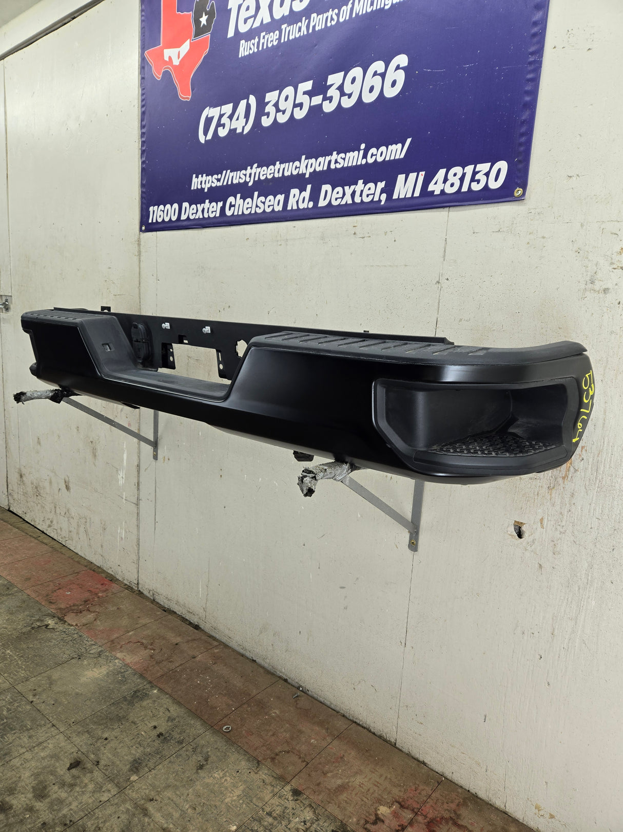 2019-2025 Chevrolet Silverado / GMC Sierra 2500 3500 HD Rear Bumper