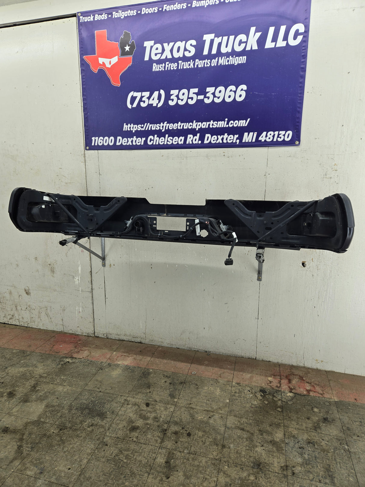 2019-2025 Chevrolet Silverado / GMC Sierra 2500 3500 HD Rear Bumper