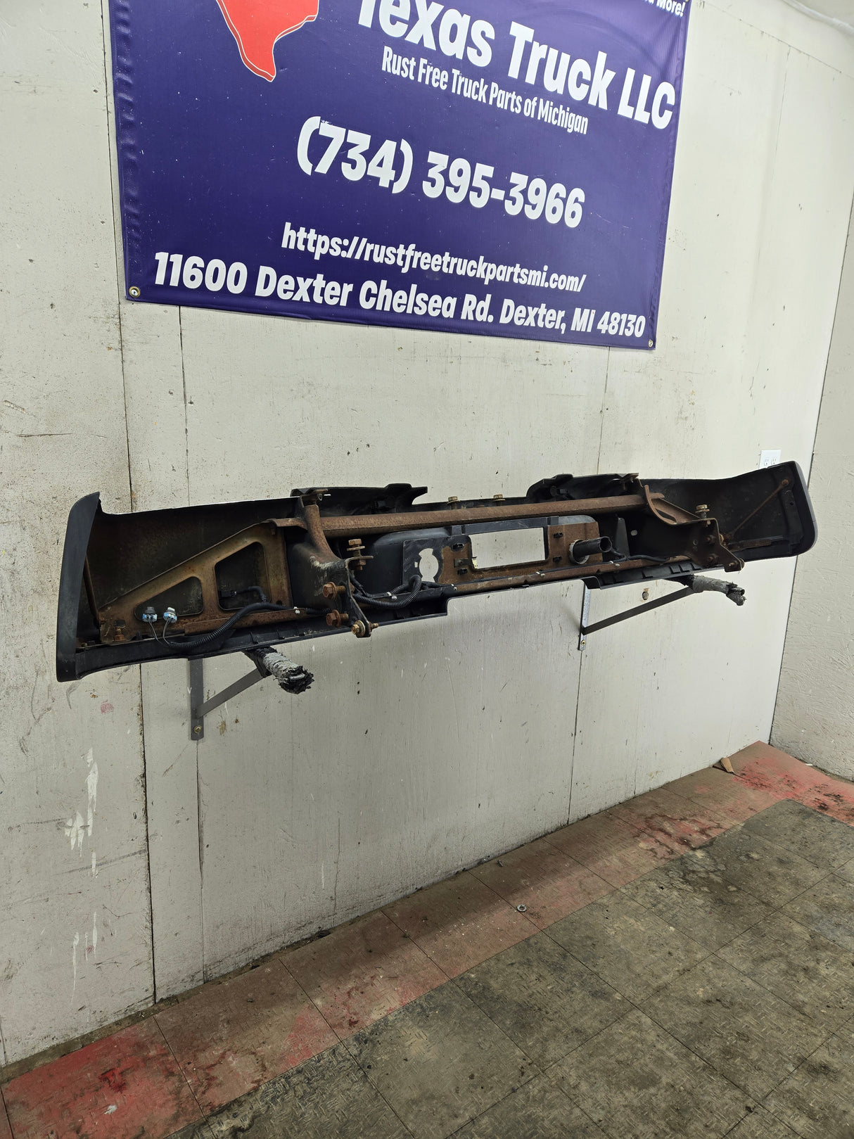 2011-2014 Chevrolet Silverado / GMC Sierra 2500 3500 HD Rear Bumper