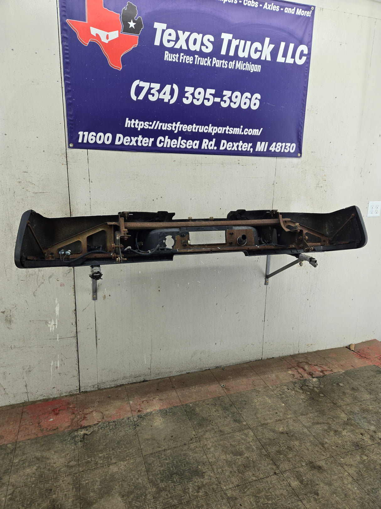 2011-2014 Chevrolet Silverado / GMC Sierra 2500 3500 HD Rear Bumper