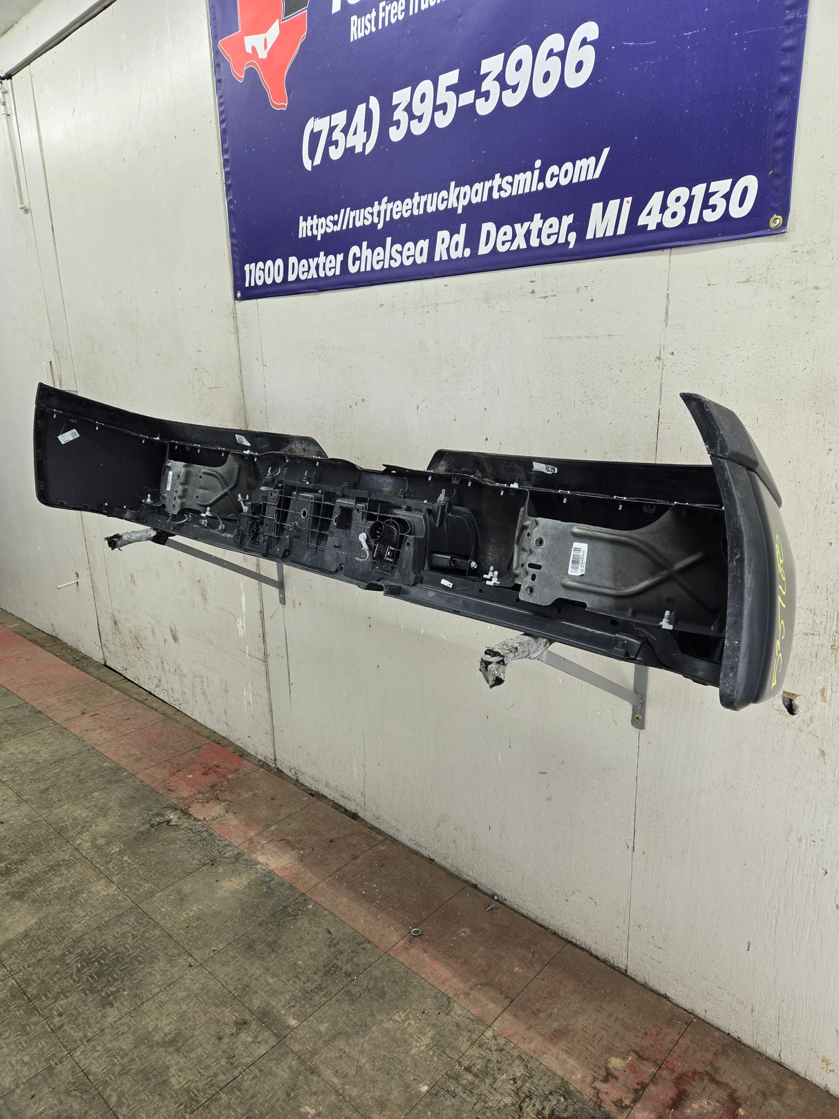 2019-2025 Dodge Ram 2500 3500 5th Gen Rear Bumper