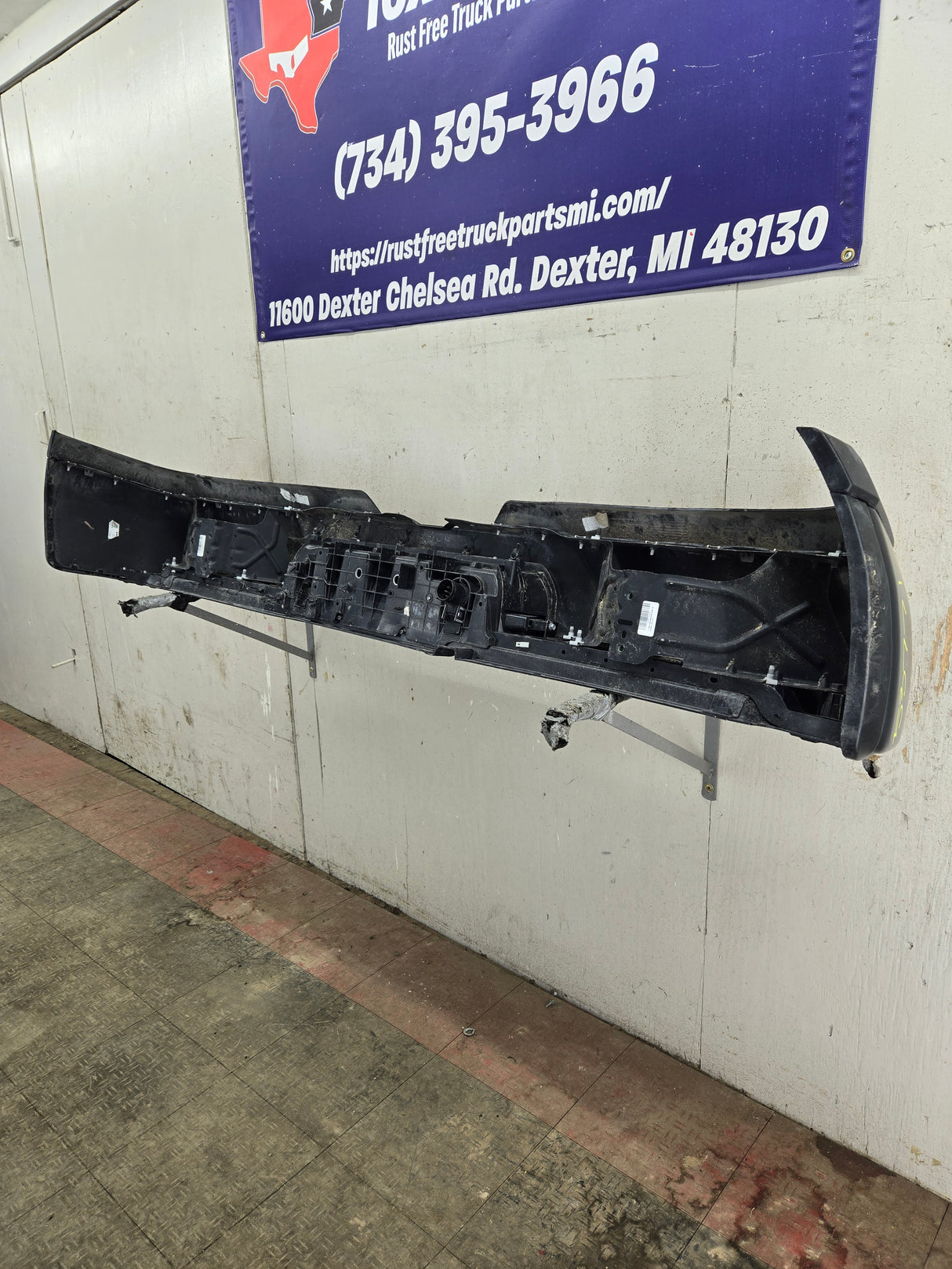 2019-2025 Dodge Ram 2500 3500 5th Gen Rear Bumper