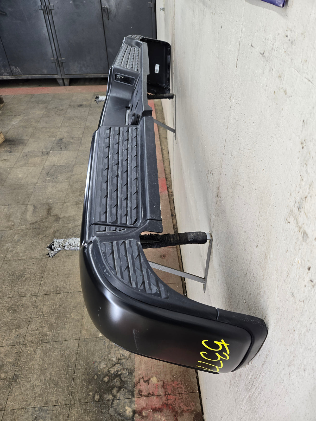 2019-2025 Dodge Ram 2500 3500 5th Gen Rear Bumper